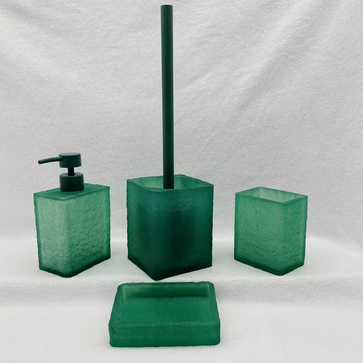 Poly Resin Bathroom Accessory Set